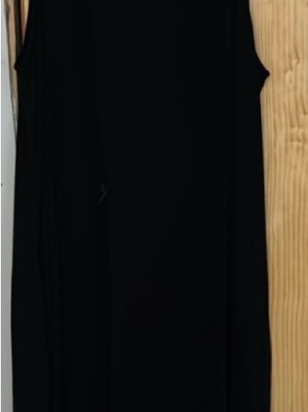 🎻Time and Tru Black Sleeveless Midi Dress